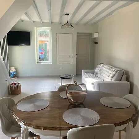 Jolie Maison Pour Escapade Coccooning à La Campagne Airan