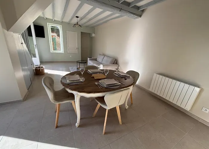 Jolie Maison Pour Escapade Coccooning A La Campagne Airan